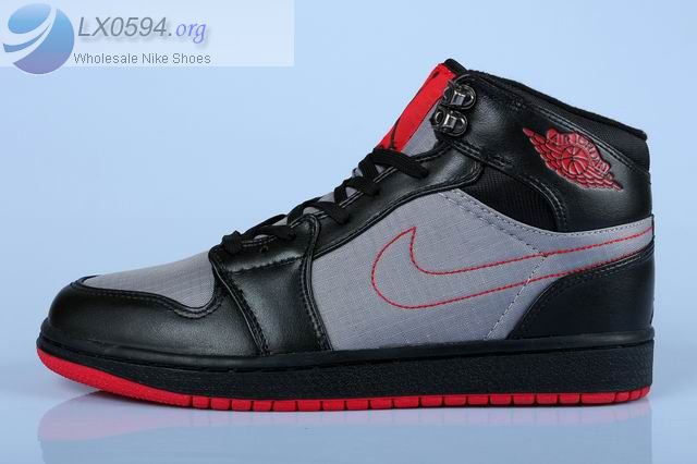 Jordan 1 Trek
