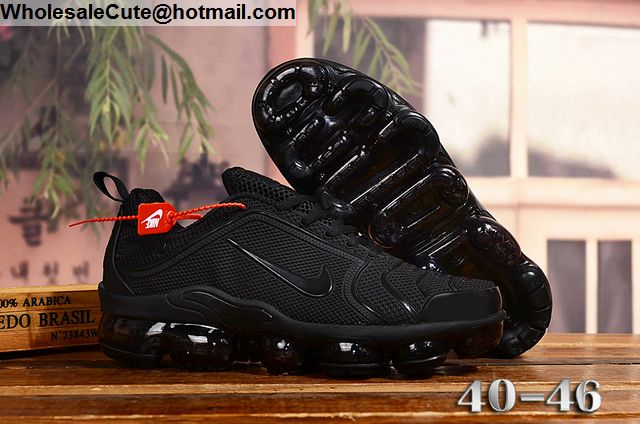vapormax all black mens