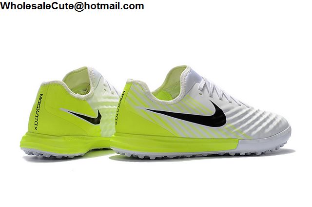 Nike MagistaX Finale II Turf