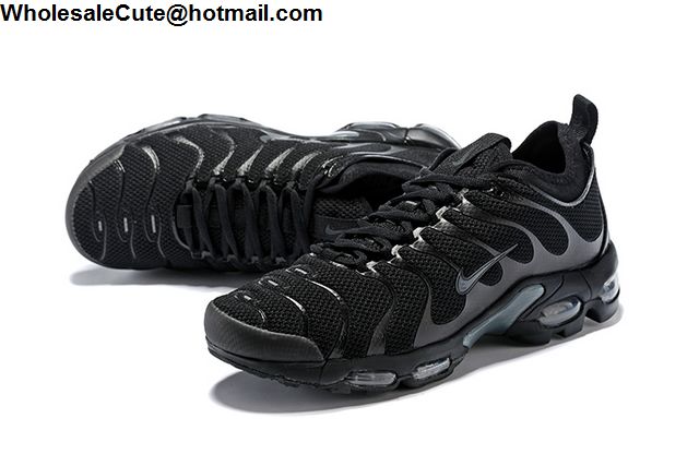 Air Max Plus TN Ultra Triple Black