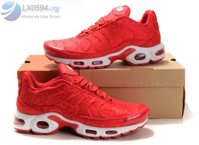 Nike Air Max Plus Red