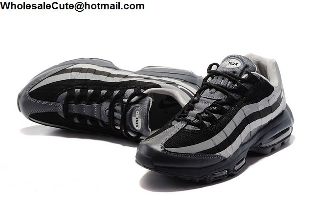 Air Max 95 Ultra Essential Black Grey