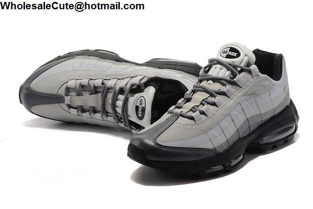 Air Max 95 Ultra Essential Stealth