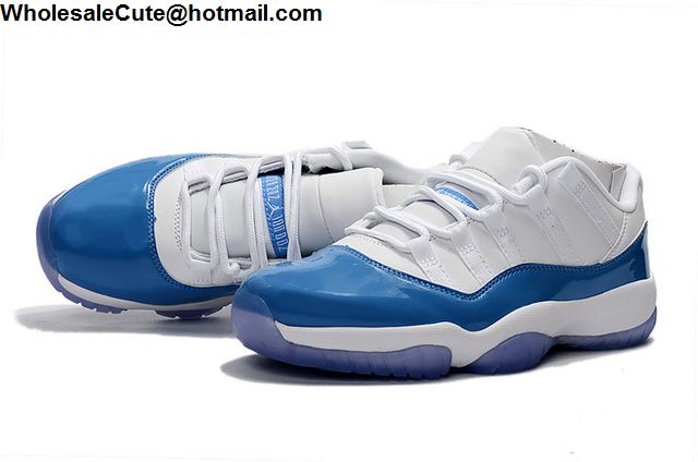 Air Jordan 11 Low University Blue