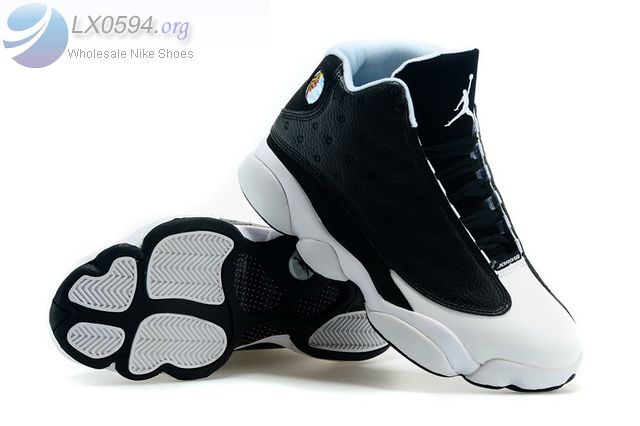 Jordan 13 Oreo