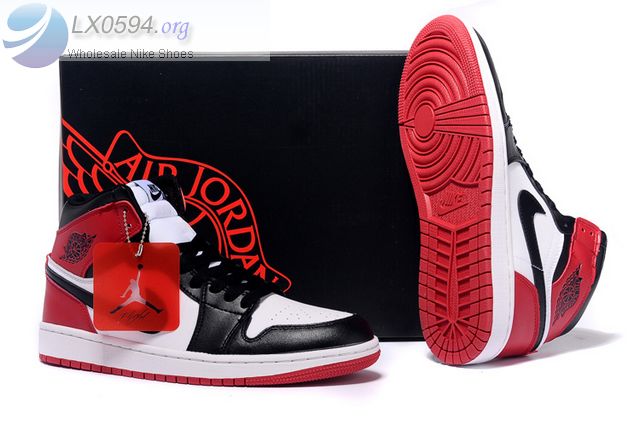 Jordan 1 Black Toe