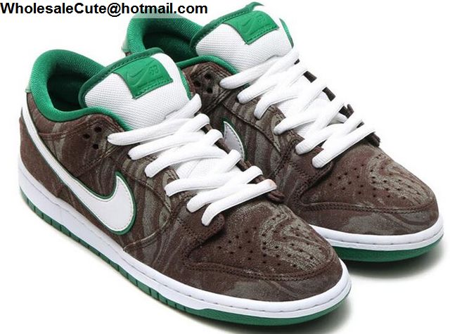 Nike Dunk Low Coffee Lovers