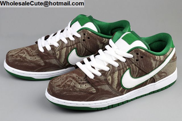 Nike SB Dunk Low Coffee Lovers