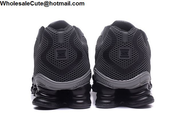 Nike Shox TLX