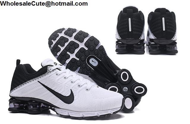 Nike Air Shox Flyknit