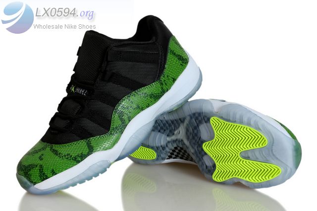 Jordan 11 Low Green Snakeskin